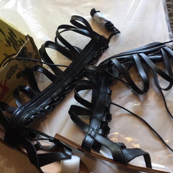 Boots size 6 brand new ! - Picture 2 of 2